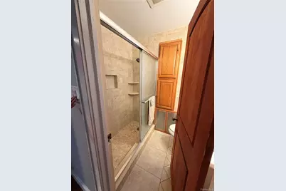 7 Foran Place, Hicksville, NY 11801 - Photo 4