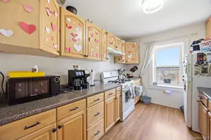 23-17 33rd Ave, Astoria, NY 11106 - Photo 18