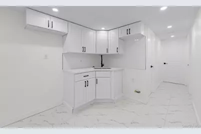 112-18 159th Street, Jamaica, NY 11433 - Photo 10