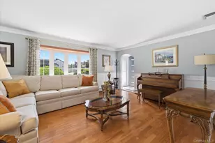 708 Lorentz St, Elmont, NY 11003 - Photo 6
