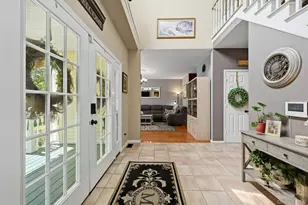 3 Pia Ct, Holtsville, NY 11742 - Photo 8