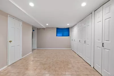69-91 Caldwell Avenue, Maspeth, NY 11378 - Photo 18