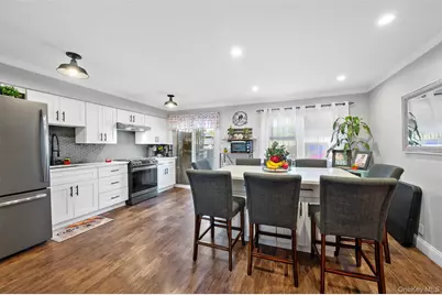 69-91 Caldwell Avenue, Maspeth, NY 11378 - Photo 8