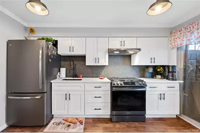 69-91 Caldwell Avenue, Maspeth, NY 11378 - Photo 10