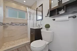 335 Twin Ln S, Wantagh, NY 11793 - Photo 22