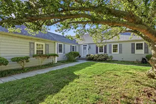 196 Old Field Rd, Setauket, NY 11733 - Photo 4