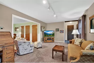 364 Lake Shore Drive, Monroe, NY 10950 - Photo 6