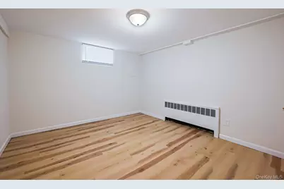 202 Nevada Street, Hicksville, NY 11801 - Photo 44