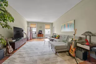 111-15 75th Ave, Forest Hills, NY 11375 - Photo 6