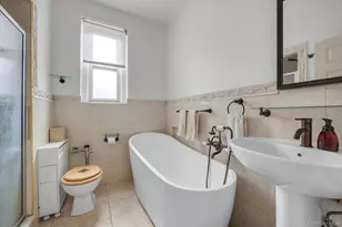 111-15 75th Ave, Forest Hills, NY 11375 - Photo 12
