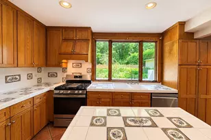 1 Edgehill Rd, Glen Cove, NY 11542 - Photo 12