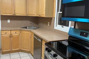35 Elizabeth St, Floral Park, NY 11001 - Photo 6