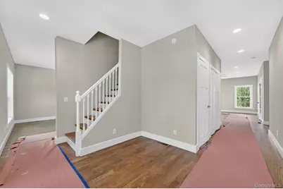 21 Harcourt Cosman Drive, Newburgh, NY 12550 - Photo 24