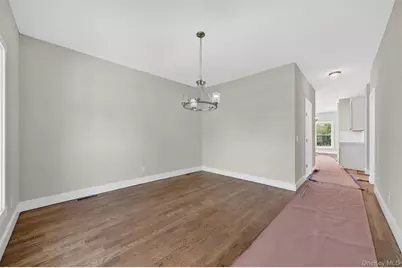 21 Harcourt Cosman Drive, Newburgh, NY 12550 - Photo 18