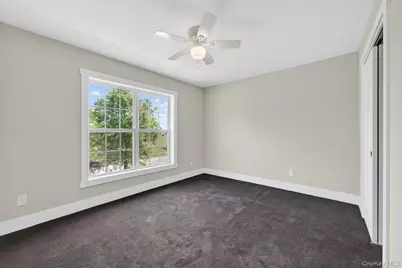 21 Harcourt Cosman Drive, Newburgh, NY 12550 - Photo 34