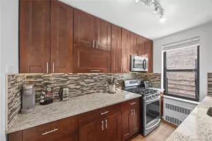83-20 98th St, Woodhaven, NY 11421 - Photo 16