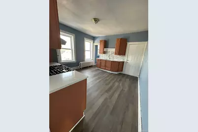 1577 Park Avenue #3rd Flr, Bridgeport, CT 06604 - Photo 2
