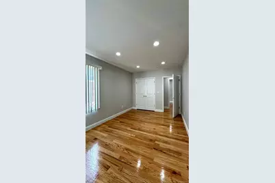 5839 196th Place, Fresh Meadows, NY 11365 - Photo 10