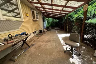 20 Croft Ln, Smithtown, NY 11787 - Photo 10