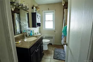 2687 Fox Rd, Baldwin, NY 11510 - Photo 14