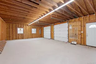 11 Railroad St, Greenlawn, NY 11740 - Photo 4