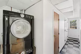 31-20 78th St, East Elmhurst, NY 11370 - Photo 12