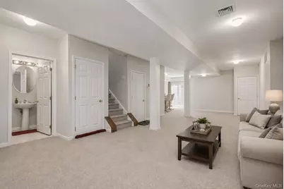 760 Huntington Drive, Fishkill, NY 12524 - Photo 32