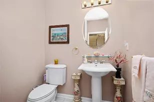 760 Huntington Dr, Fishkill, NY 12524 - Photo 12