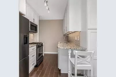 250 Garth Rd #5J3, Scarsdale, NY 10583 - Photo 2