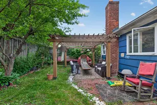248-14 Depew Ave, Little Neck, NY 11363 - Photo 4