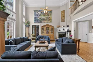 1 Springwood Path, Syosset, NY 11791 - Photo 14