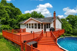 515 Toleman Rd, Rock Tavern, NY 12575 - Photo 2