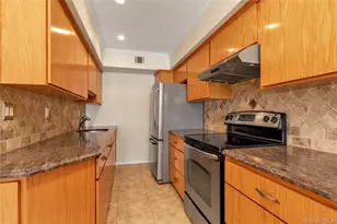 17 Alhambra Dr, Oceanside, NY 11572 - Photo 2