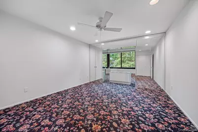 21 Canterbury Road #15, Great Neck, NY 11021 - Photo 10