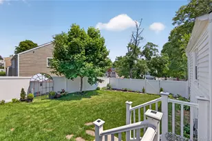 2 Brower Pl, Port Chester, NY 10573 - Photo 28