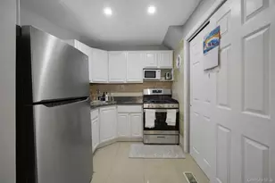 920 Union Ave, Bronx, NY 10459 - Photo 8