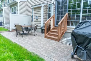 781 Huntington Dr, Fishkill, NY 12524 - Photo 26