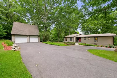 176 Route 118, Yorktown Heights, NY 10598 - Photo 36