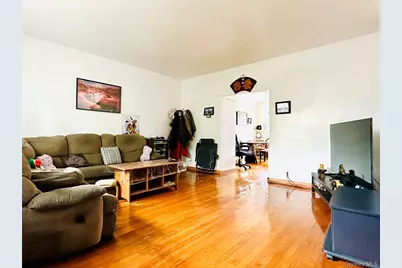 33-33 72nd Street, Jackson Heights, NY 11372 - Photo 4