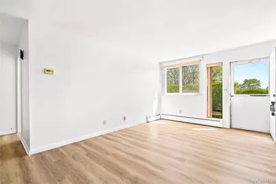 5 Wyndover Woods Lane #23, White Plains, NY 10603 - Photo 2