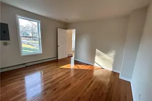 174 Myrtle Ave, Mahopac, NY 10541 - Photo 12