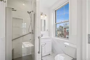 1 Meadow, Woodmere, NY 11598 - Photo 12