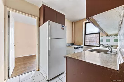2830 Briggs Avenue #5E, Bronx, NY 10458 - Photo 10