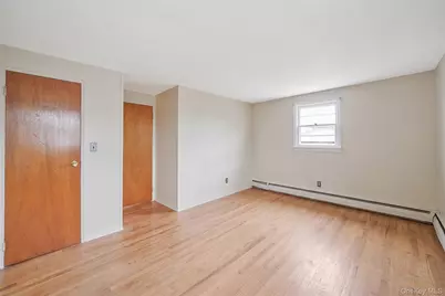 75 Barnum Street, West Babylon, NY 11704 - Photo 16