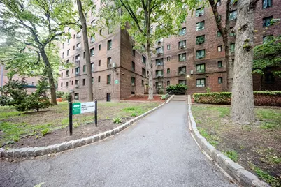 1450 Parkchester Road #4E, Bronx, NY 10462 - Photo 2