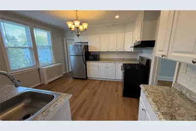 135 Webster Avenue, Harrison, NY 10528 - Photo 16