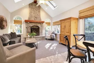 272 Chapel Rd, Manhasset, NY 11030 - Photo 18