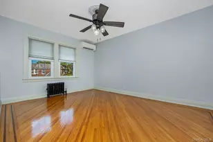 114-58 198th St, Jamaica, NY 11412 - Photo 10