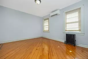 114-58 198th St, Jamaica, NY 11412 - Photo 8
