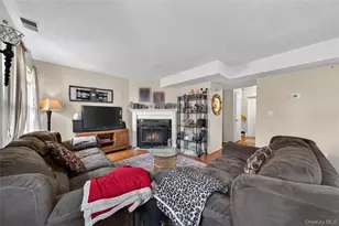 3815 Whispering Hills Dr, Chester, NY 10918 - Photo 8
